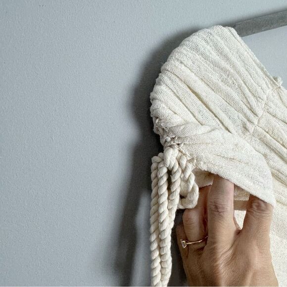 JEN’S PIRATE BOOTY | Off White Off-Shoulder Vesuvius Tie Boho Top Women’s Size S - Picture 5 of 8